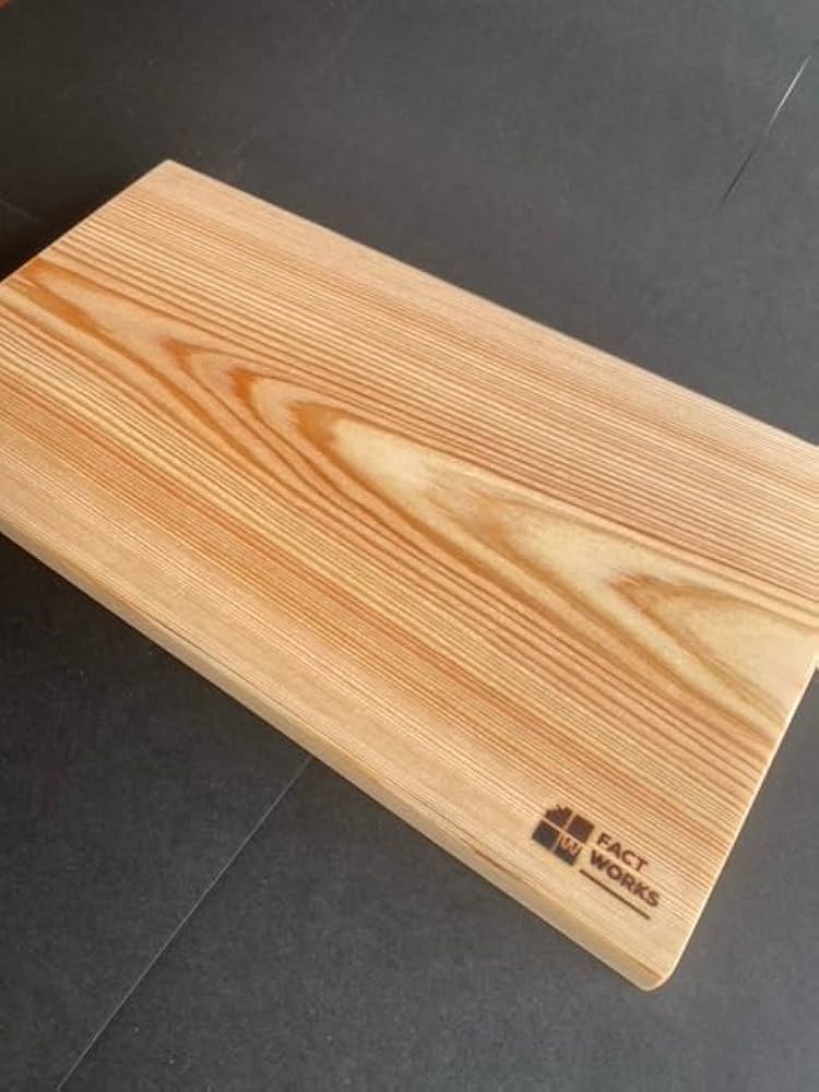 Amazon | FACT WORKS まな板 桧 21cm×40cm×厚3cm 高級国産材 一